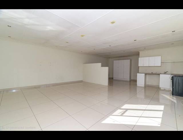 3 BEDROOM HOUSE FOR SALE IN FERNDALE